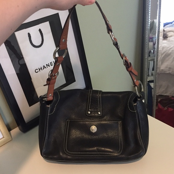 Coach Shoulder Bag - Picture 6 of 6