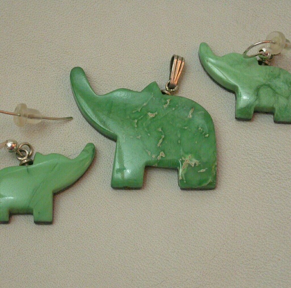 Green Jade 14k Yellow Gold Good Fortune Elephant Pendant  Handmade Green Stone Elephant Pendant & Earrings