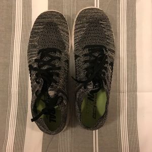 Nike Free RN flyknit black/white/grey size12