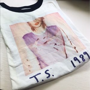 Taylor Swift 1989 World Tour Ringer Tee