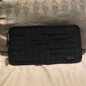 Cocoon Grid-It Purse Organizer with Zipper