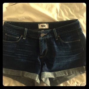 🎈🎈PAIGE denim/jean shorts - size 26🎈🎈