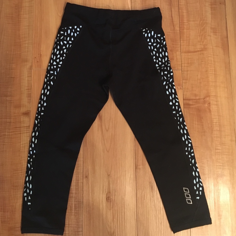 Lorna Jane Capris