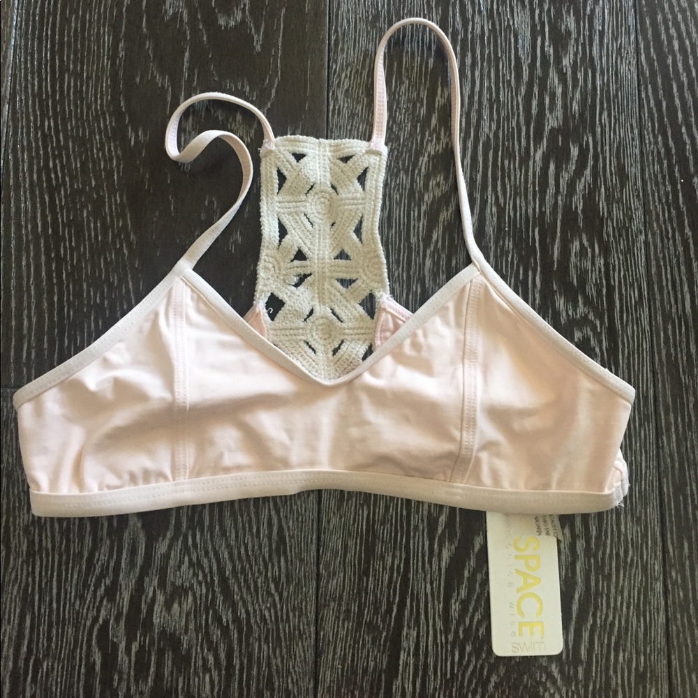 L*Space bikini top in shell Size Small