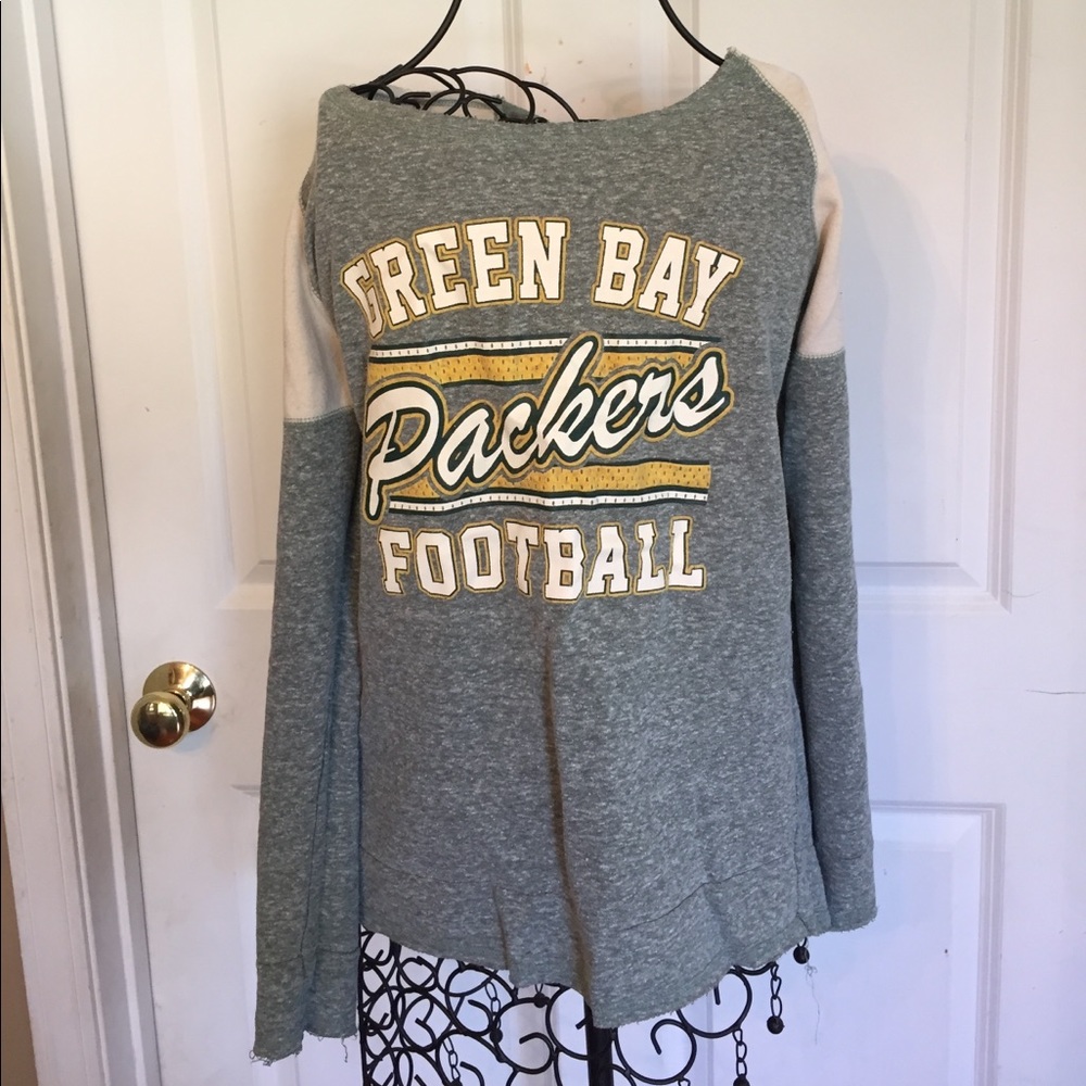 Off shoulder Green Bay Packers sweatshirt
