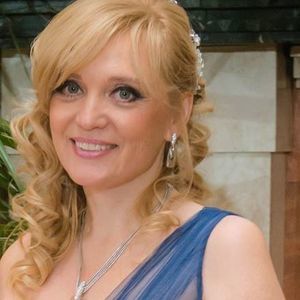 Meet your Posher, Elvira