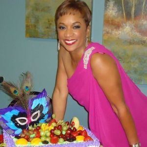 Meet your Posher, Risa