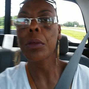 Meet your Posher, Sonya