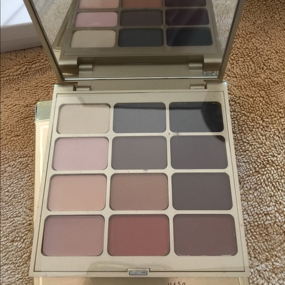 Brand New Stila Eyeshadow Palette - Picture 2 of 5
