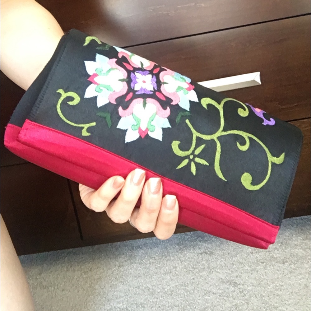 Dolce Vita Collection Clutch