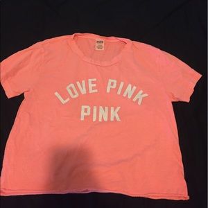 Pretty PINK top. Size medium. Kinda cropped.