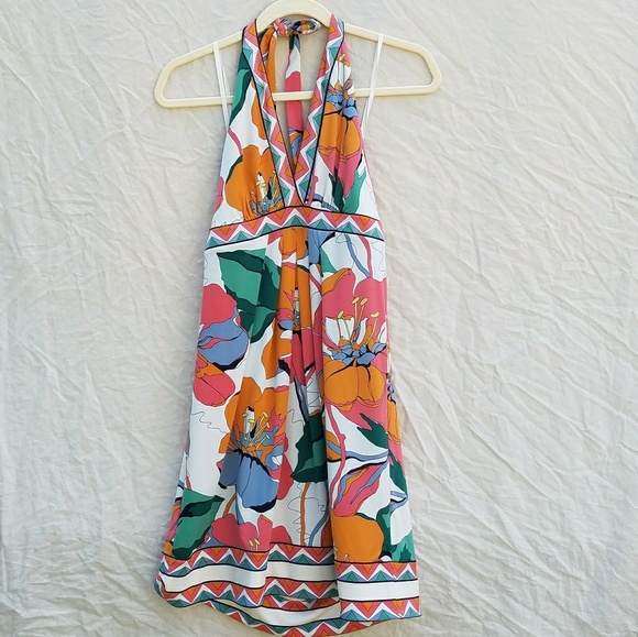BCBGMaxAzria Dresses & Skirts - BCBGMaxAzria Multicolored floral halter dress