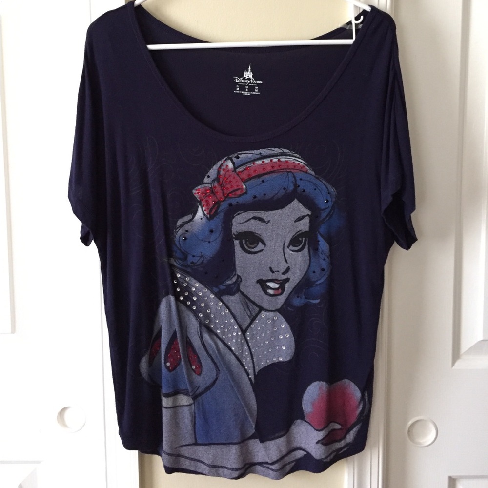 Snow White Short Sleeve Top