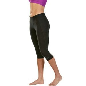 Cascade Sport Slimming Black Leggings