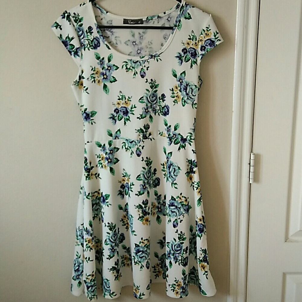 Pinc Blue, yellow and white floral dress