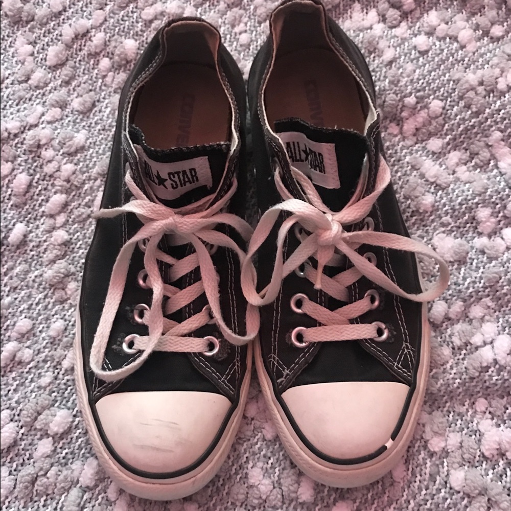 black converse