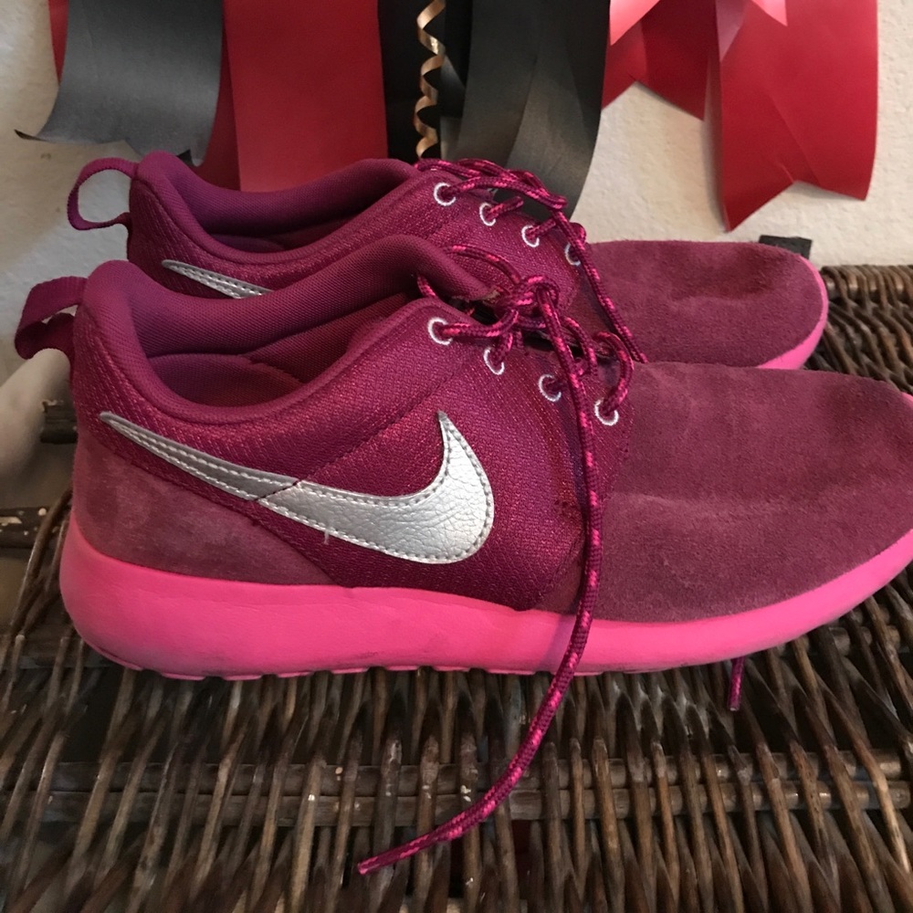 Nike roshes