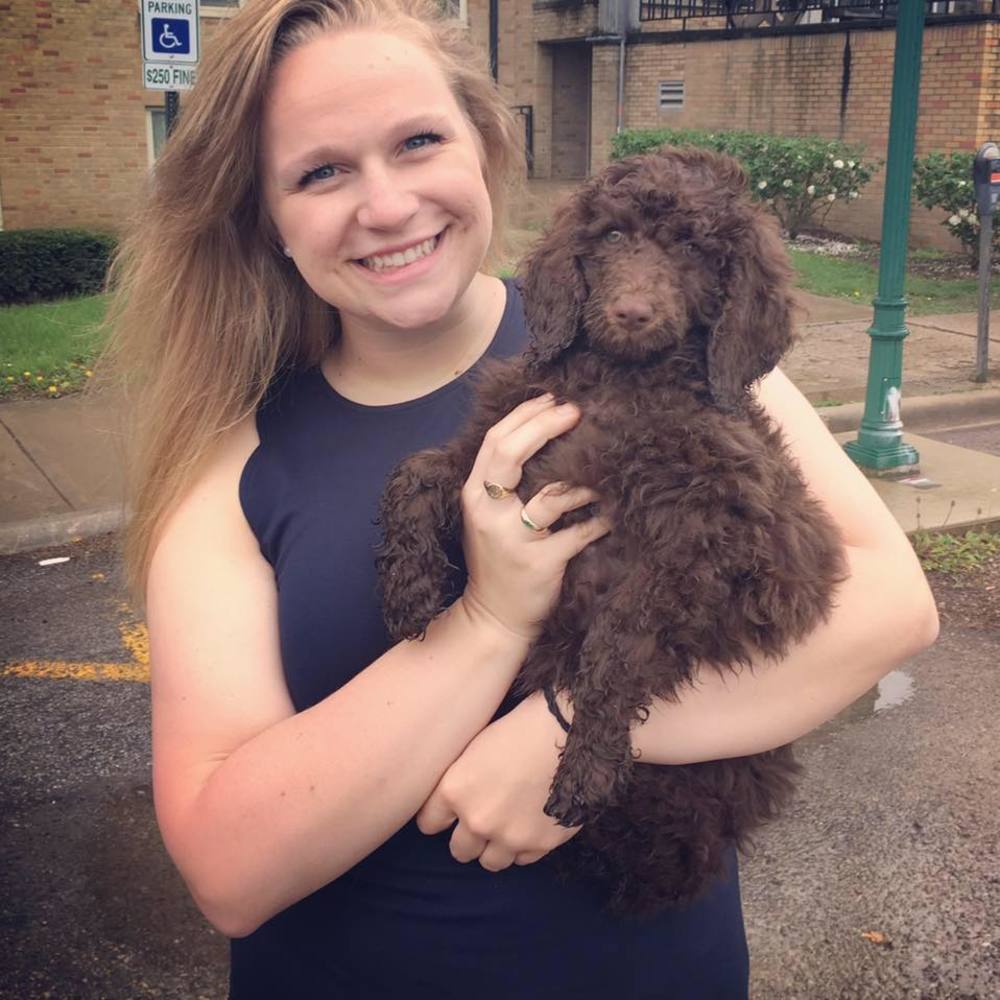 Meet your Posher, Abby