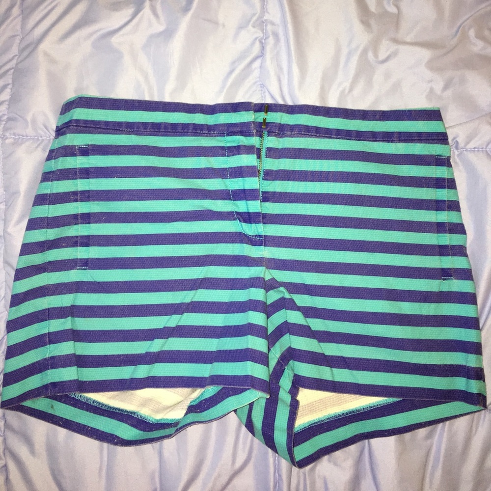 Blue/light blue stripes shorts