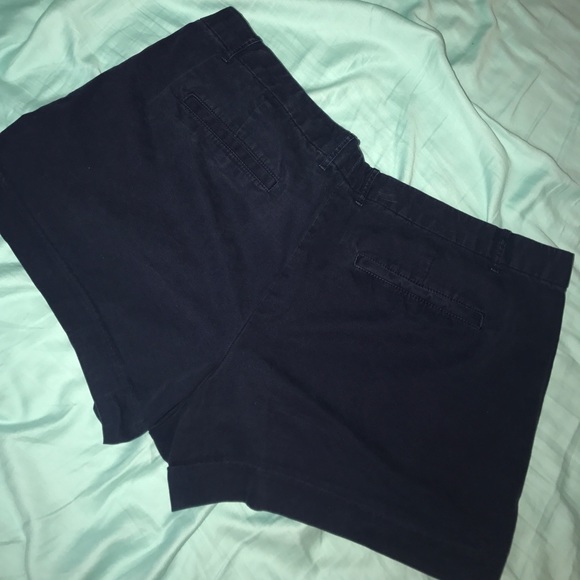 Navy GAP shorts - Picture 3 of 4