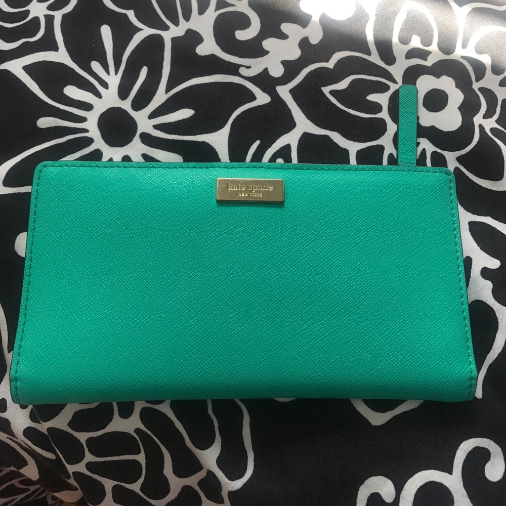 Kate Spade New York wallet