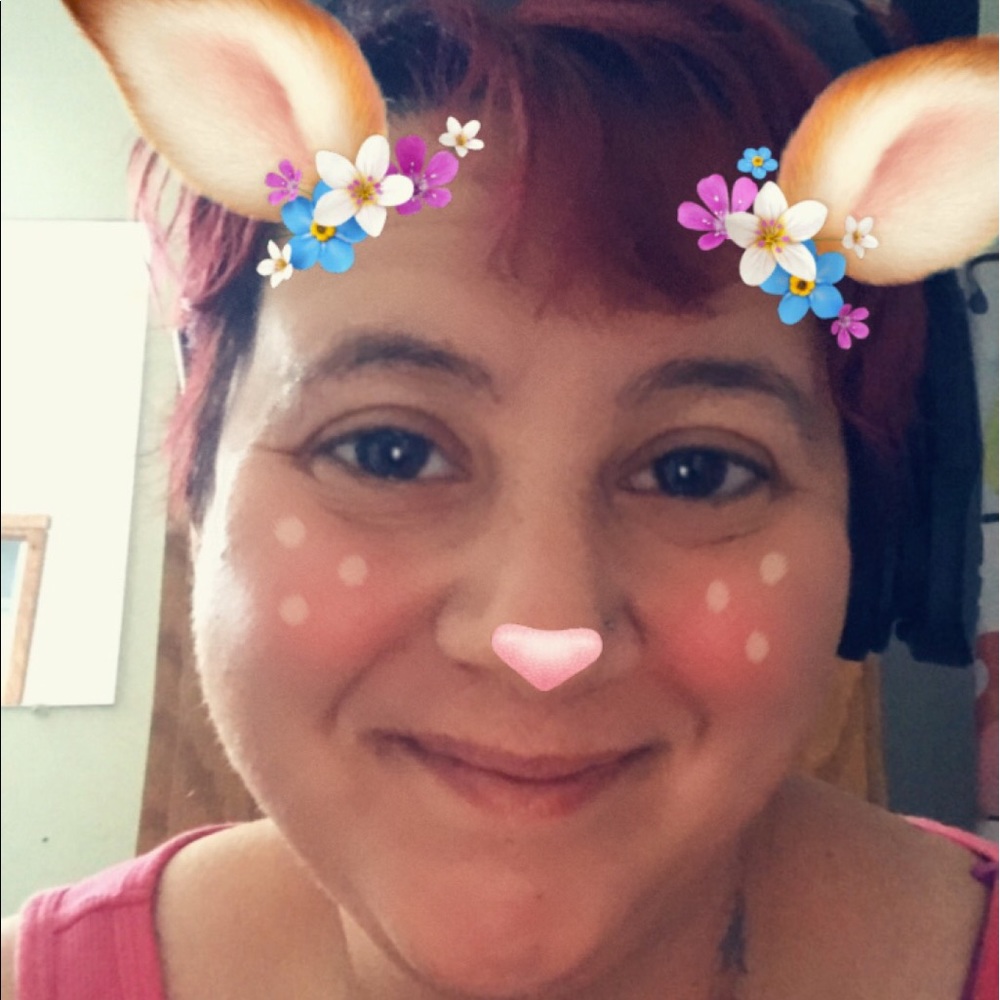 Meet your Posher, Angela