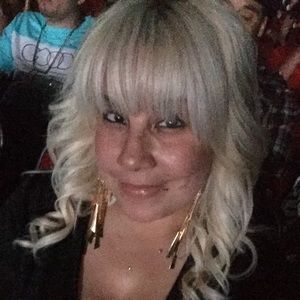 Meet your Posher, Rita