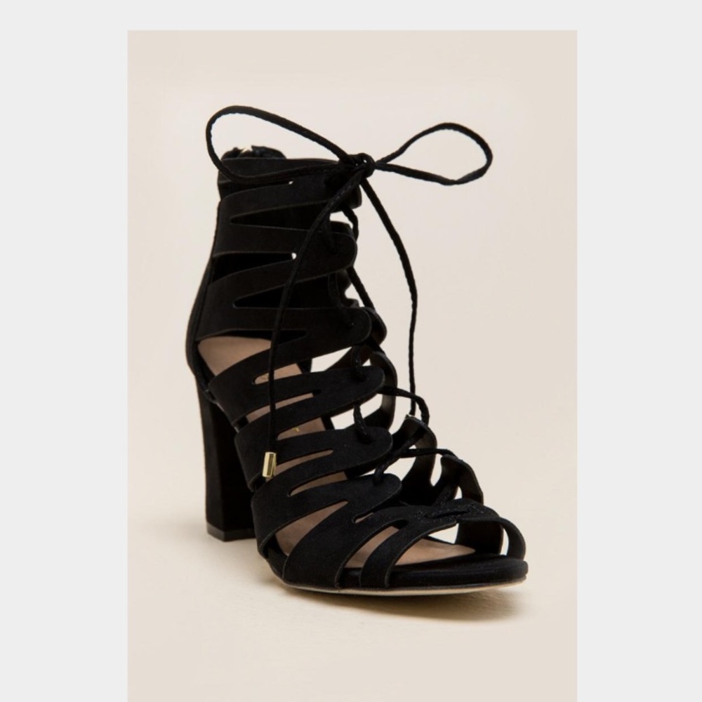 Madden Girl banner lace up sandals
