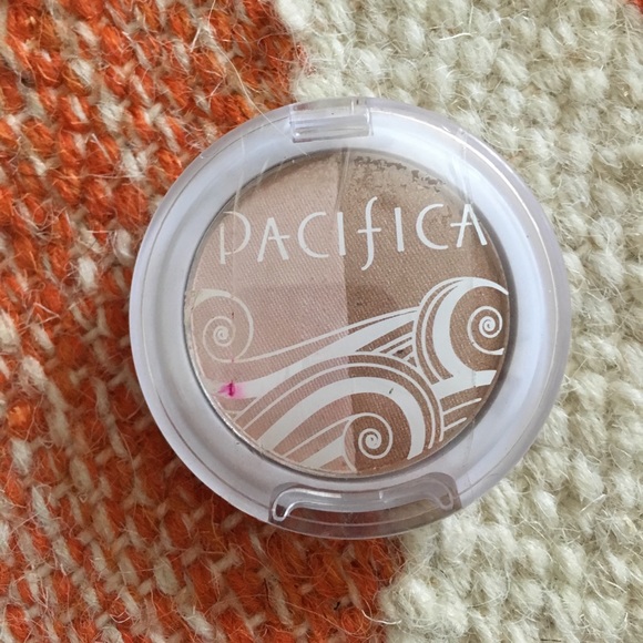 Other - Pacifica natural beauty blush and bronzer duo Other - Pacifica natural beauty blush and bronzer duo