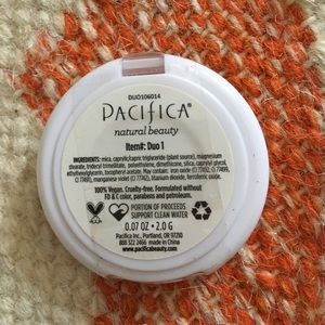 Makeup - Pacifica natural beauty blush and bronzer duo Makeup - Pacifica natural beauty blush and bronzer duo