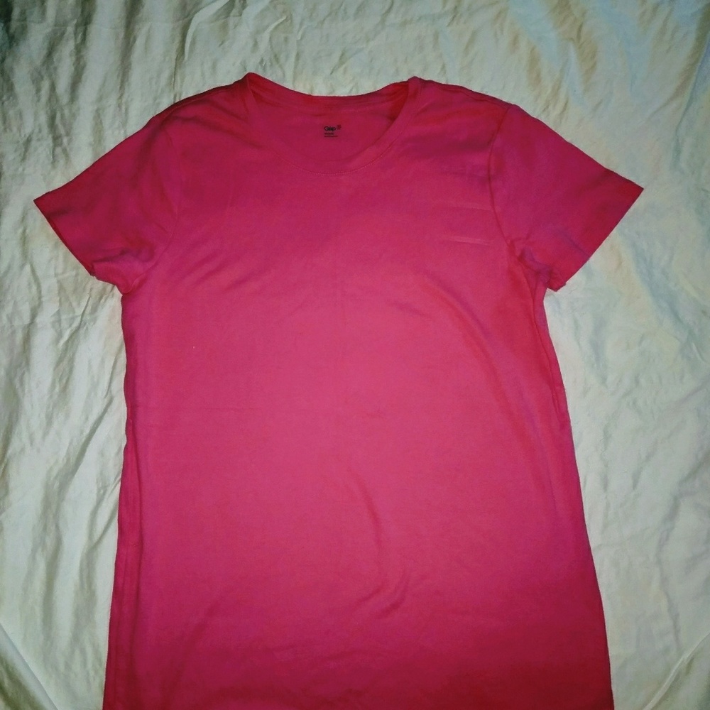 Woman's Pink XL tall Pink Gap Tee