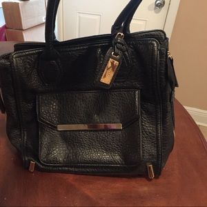 Hand bag