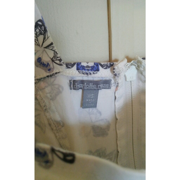 Charlotte Russe Cropped Top - Picture 3 of 3