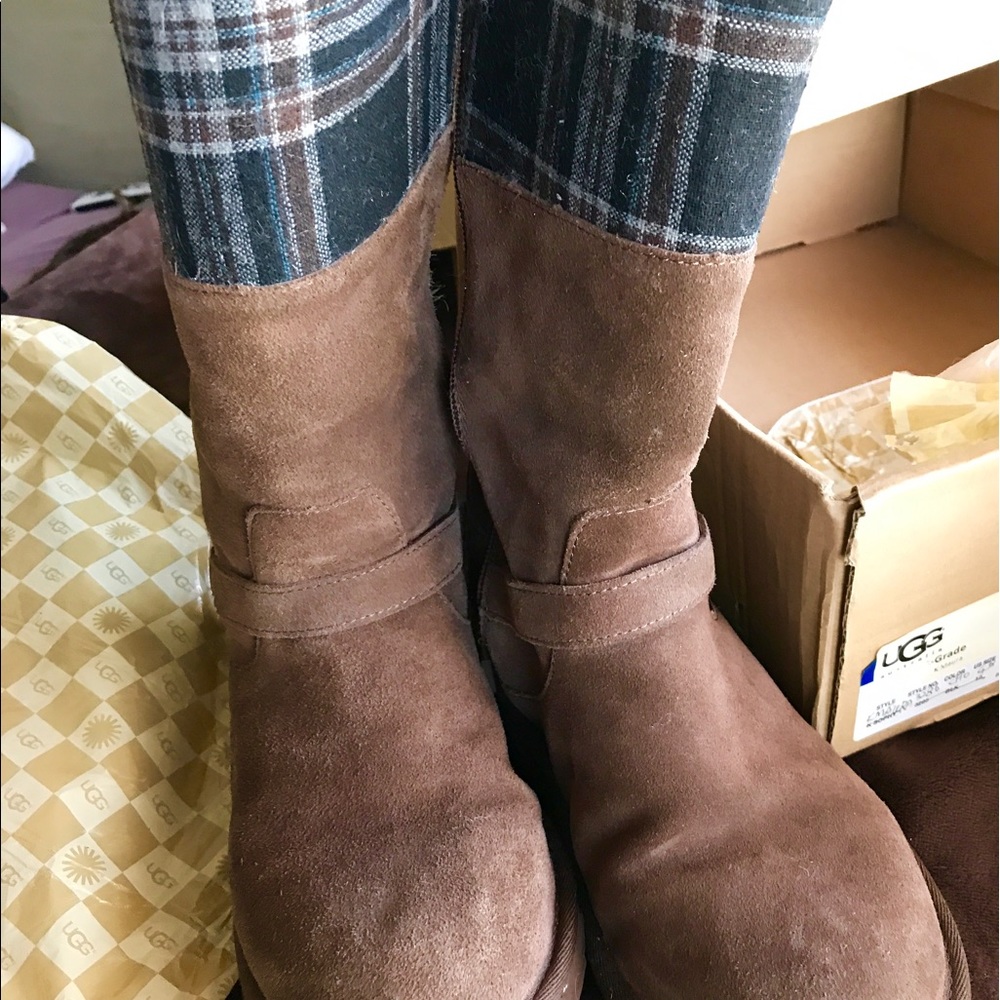 UGG WINTER BOOTS WITH BOX