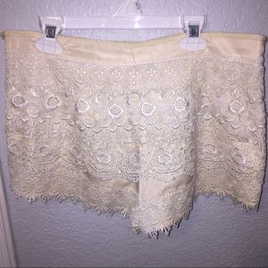 Crochet cream shorts