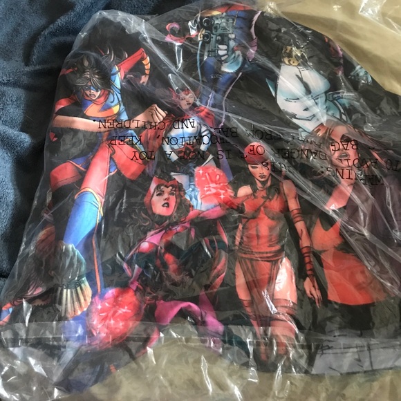 Her Story Marvel Dress for Loot Crate - Picture 2 of 4