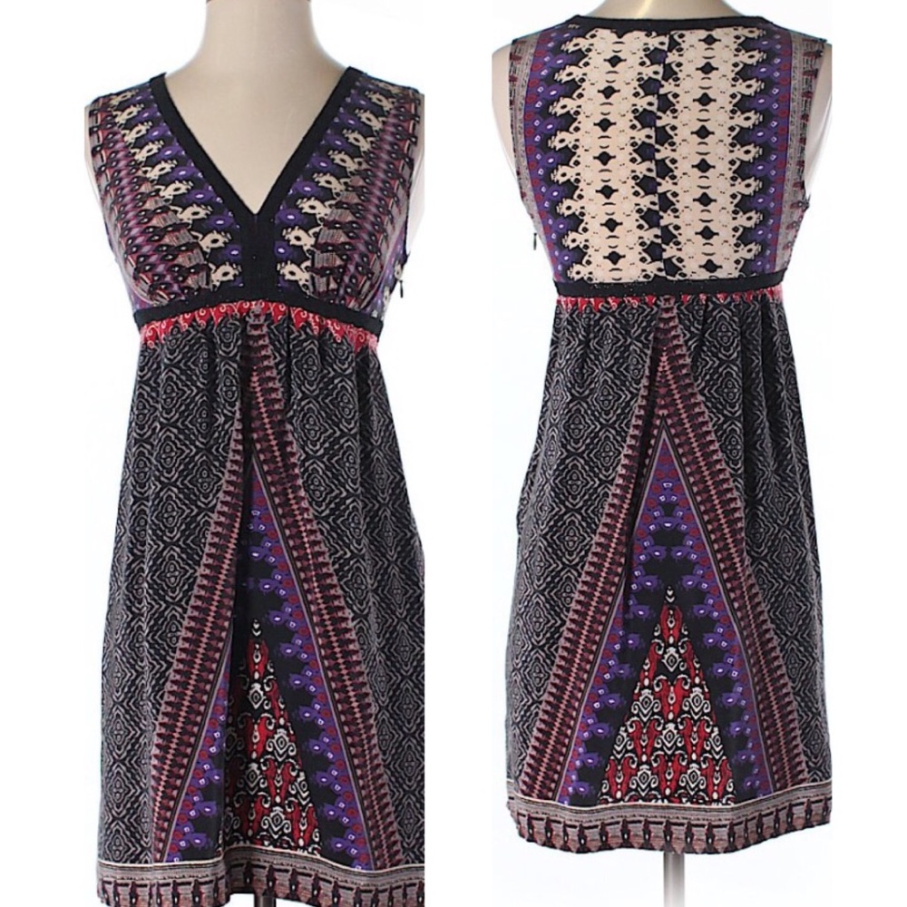 Kimchi Blue v neck dress Sz Small