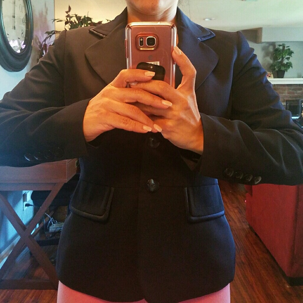 Nine West Navy Blue Blazer, size 6