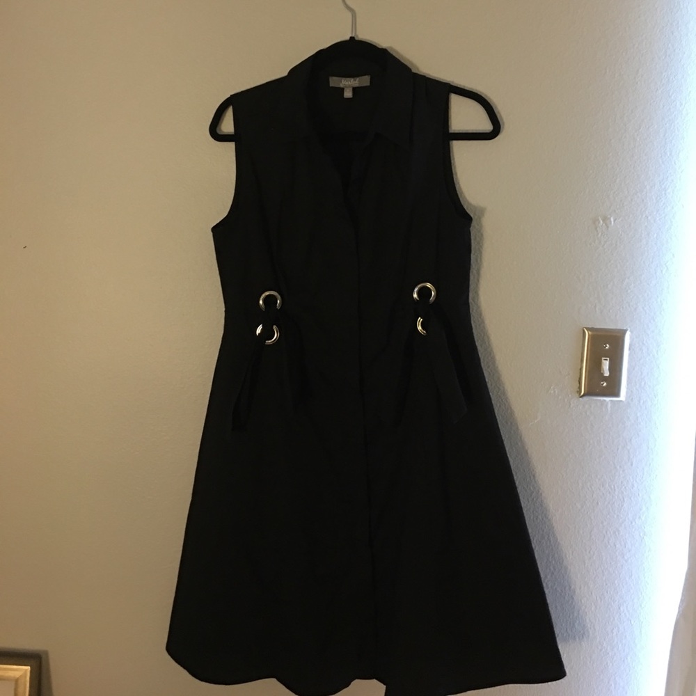 Sleeveless black dress