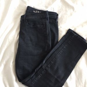 Gap short legging jean in washed black