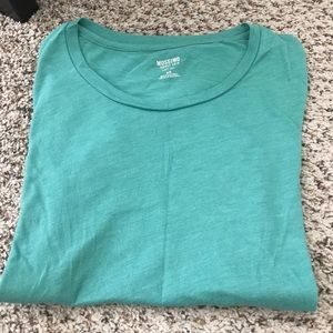 Mossimo tshirt