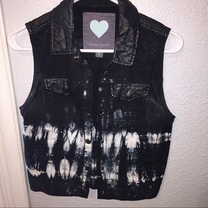 Kendall & Kylie by PacSun Vest