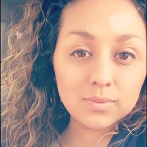 Meet your Posher, Fabiola