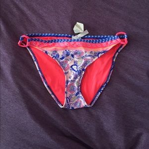 Bathing suit bottoms