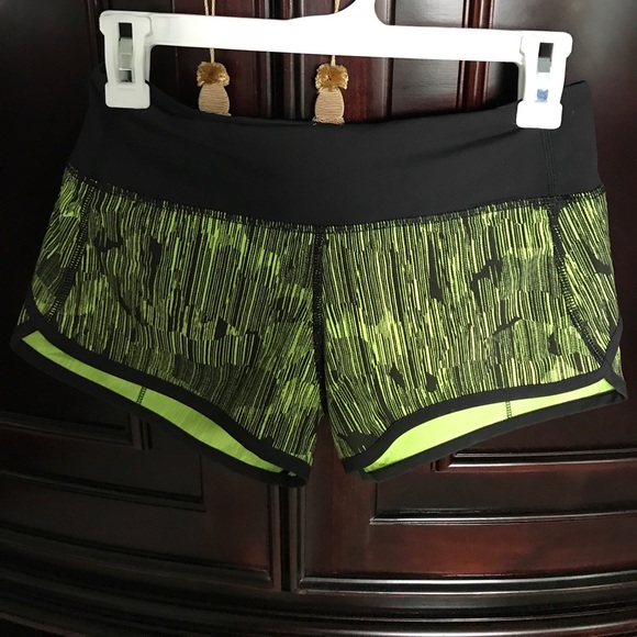 Lululemon Speed Short - Picture 1 of 2