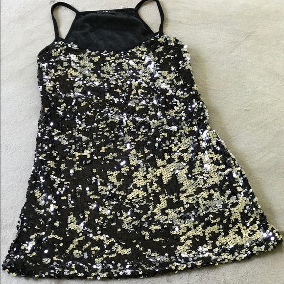 ✨HP✨ ENTI Sequin Mini Dress 💋 - Picture 5 of 6