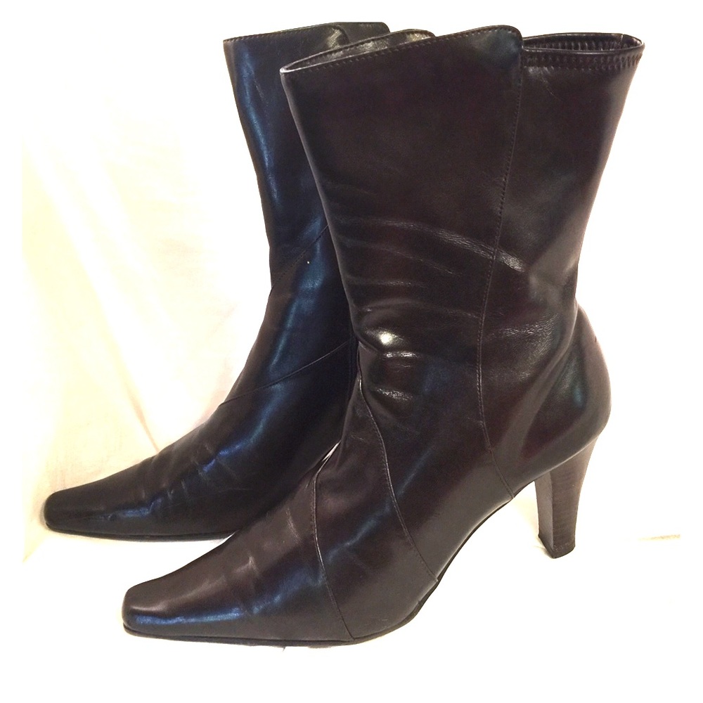 Chocolate brown boots.