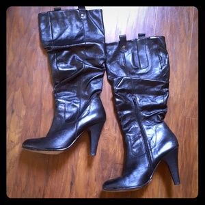 High leather Nine West black boots