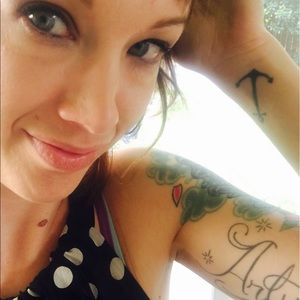 Meet your Posher, Teri