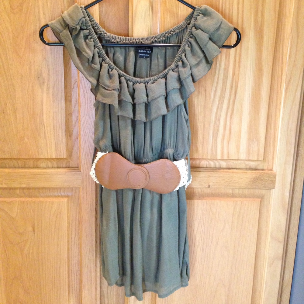 Ruffle top with belt